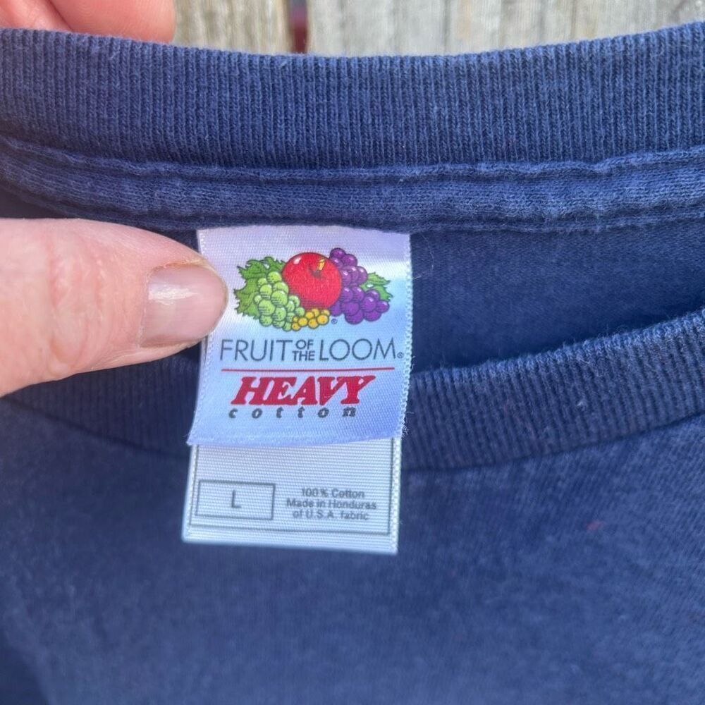 Fruit of the Loom tshirt short sleeve holiday size large - Picture 3 of 6